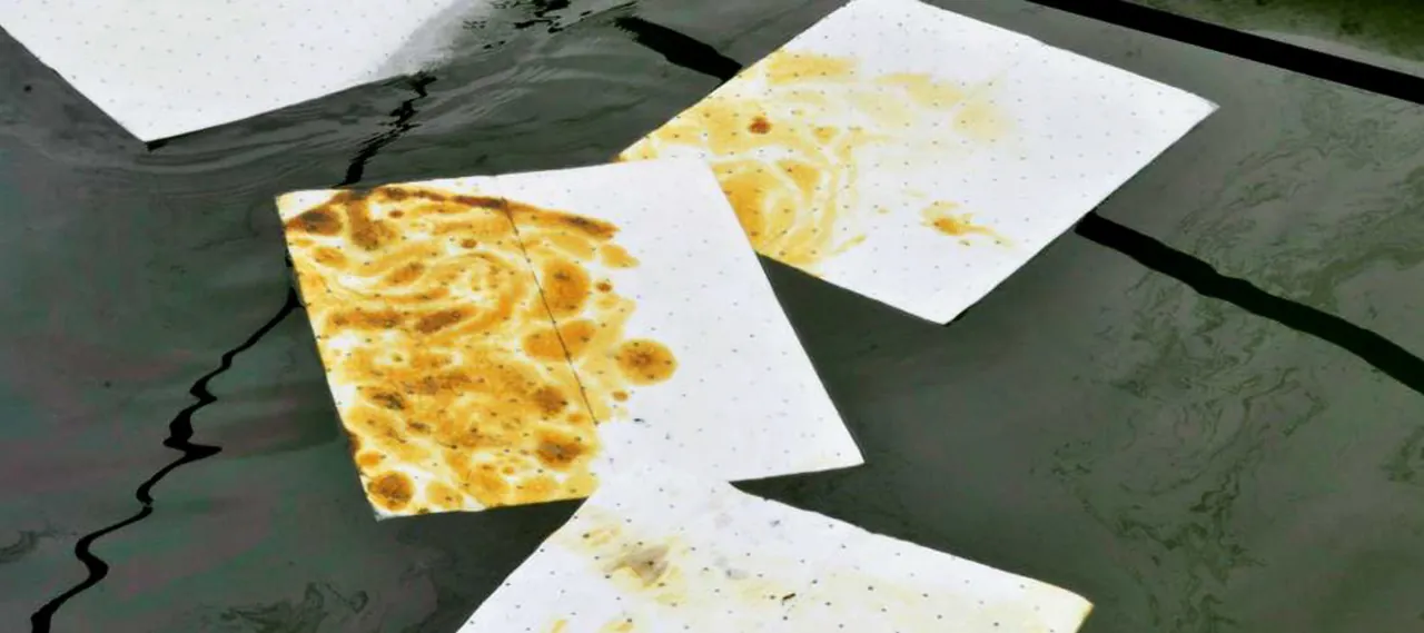 Mantel-Green-Stuff-GMC5585-en-uso